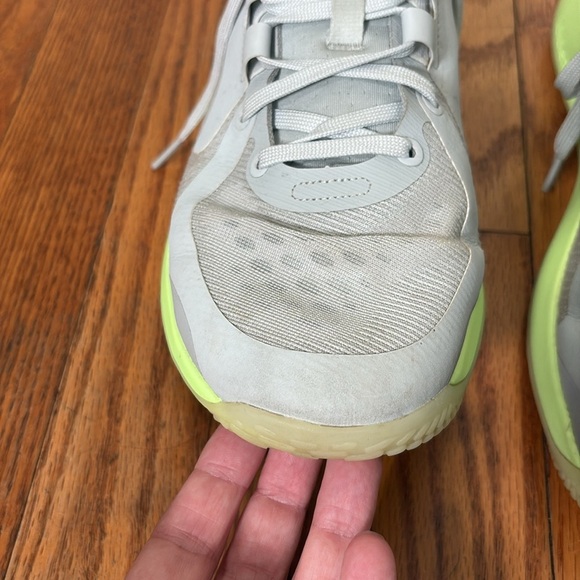 Lululemon Strongfeel Womens Training Shoe Vapor Grey Yellow zap size 10 - Picture 4 of 12